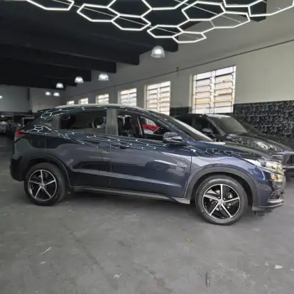HONDA-HR-V-2020