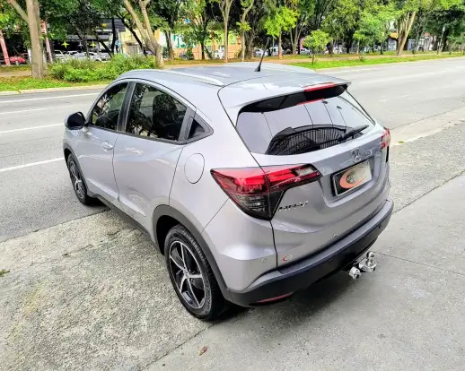 HONDA-HR-V-2021
