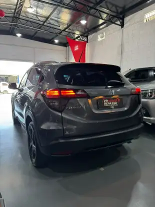 HONDA-HR-V-2021