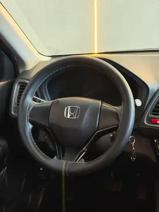 HONDA-HR-V-1.8 16V FLEX LX 4P AUTOMÁTICO HONDA-HR-V-2015