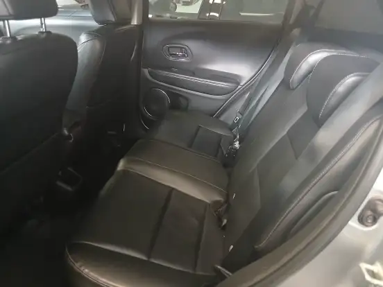 HONDA-HR-V-1.8 16V FLEX TOURING 4P AUTOMÁTICO HONDA-HR-V-2017