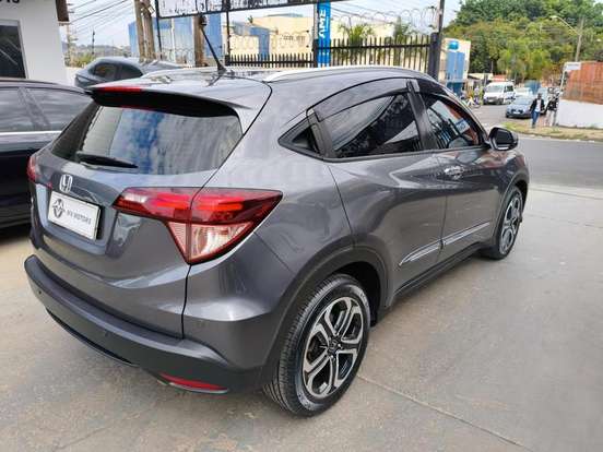 HONDA-HR-V-2017