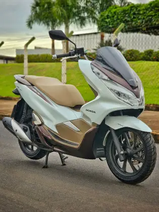 HONDA PCX DLX 