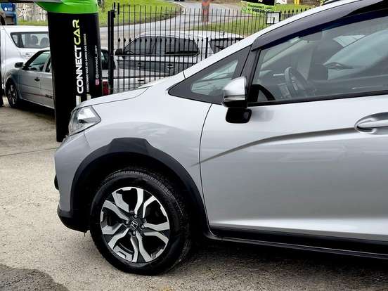 HONDA-WR-V-2019