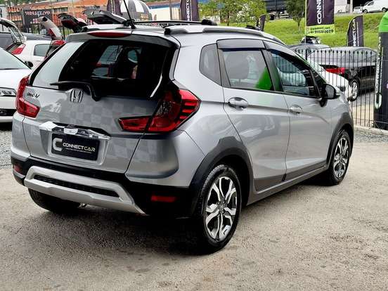HONDA-WR-V-2019