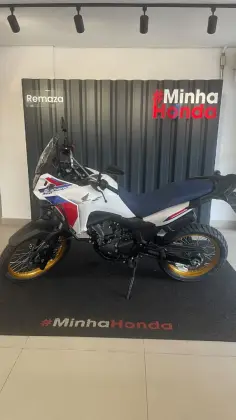 HONDA XRE 300 SAHARA ADVENTURE 