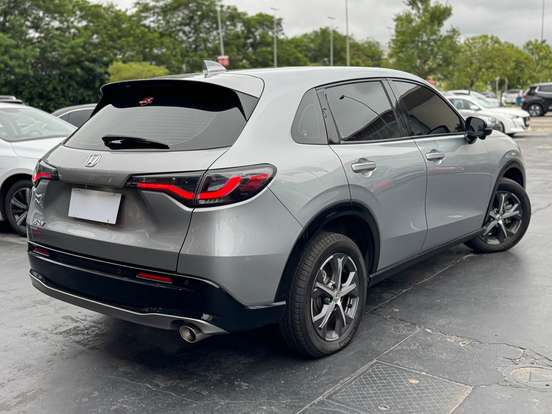 HONDA-ZR-V-2023
