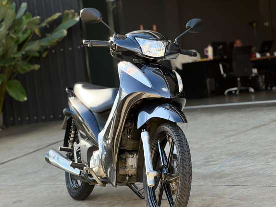 HONDA-BIZ 125 EX-2011