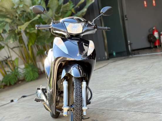 HONDA-BIZ 125 EX-2011