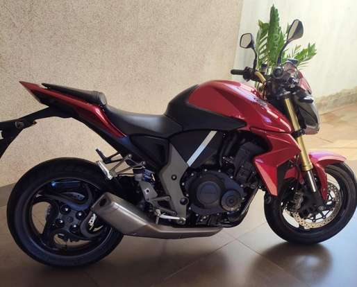 HONDA-CB 1000R-2013
