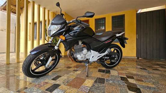 HONDA-CB 300R HONDA-CB 300R-2012