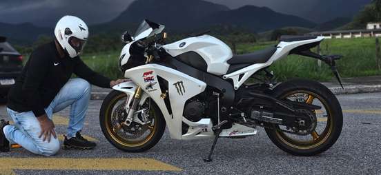 HONDA-CBR 1000RR HONDA-CBR 1000RR-2010