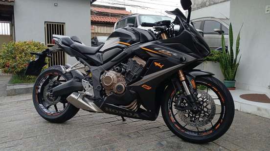 HONDA-CBR 650R ABS-2022