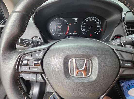 HONDA-CITY-2023