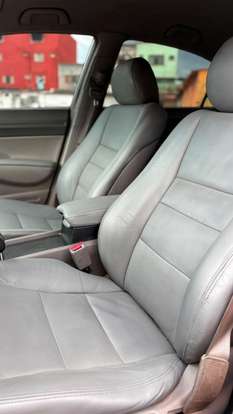 HONDA-CIVIC-2008