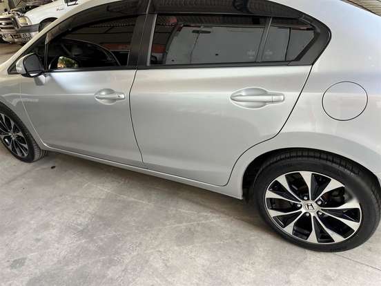 HONDA-CIVIC-2015