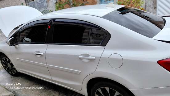 HONDA-CIVIC-2015