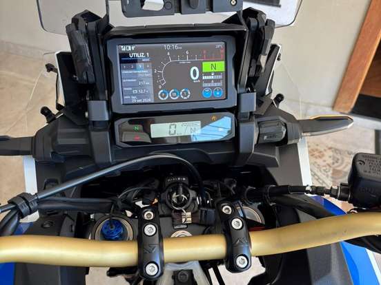 HONDA-CRF 1100L AFRICA TWIN ADVENTURE SPORTS ES HONDA-CRF 1100L AFRICA TWIN ADVENTURE SPORTS ES-2021
