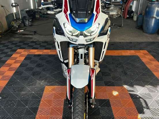 HONDA-CRF 1100L AFRICA TWIN ADVENTURE SPORTS ES DCT HONDA-CRF 1100L AFRICA TWIN ADVENTURE SPORTS ES DCT-2023