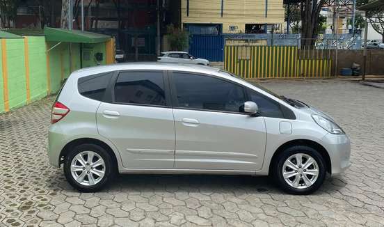 HONDA-FIT-2013