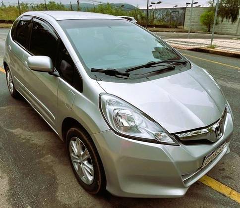 HONDA FIT 1.4 LX 16V FLEX 4P MANUAL