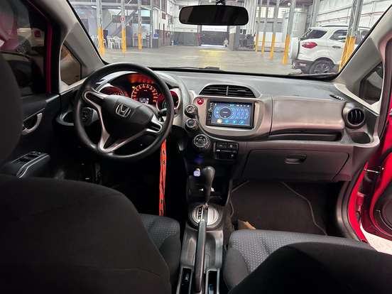 HONDA-FIT-2009