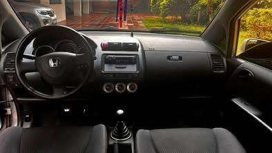 HONDA-FIT-2008