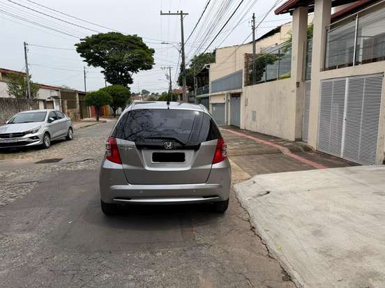 HONDA-FIT-2013