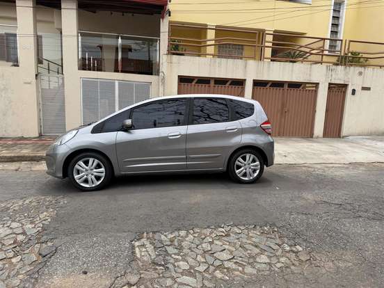 HONDA-FIT-2013