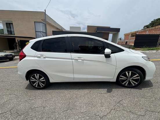 HONDA-FIT-2020
