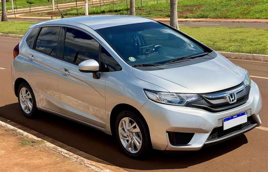 HONDA-FIT-2016