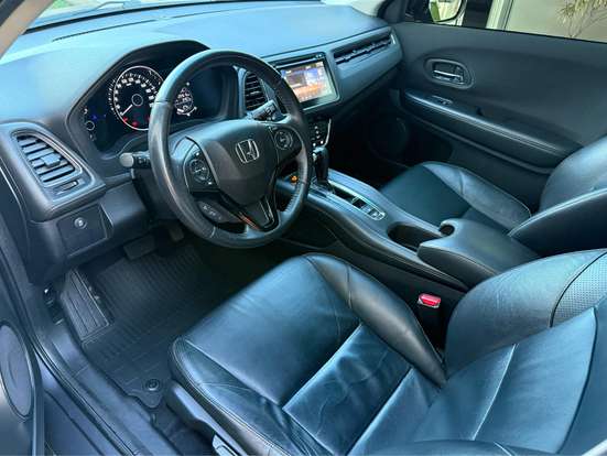 HONDA-HR-V-2016