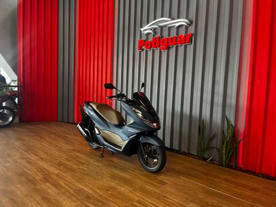 HONDA-PCX 160 DLX-2023