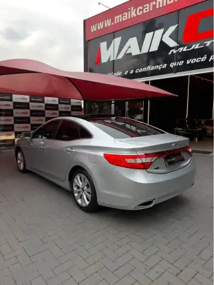 HYUNDAI-AZERA-2012