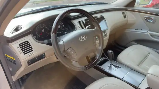 HYUNDAI-AZERA-3.3 MPFI GLS SEDAN V6 24V GASOLINA 4P AUTOMÁTICO HYUNDAI-AZERA-2010