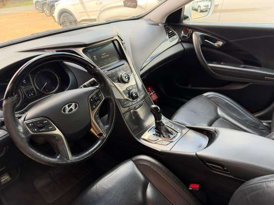 HYUNDAI-AZERA-3.0 MPFI GLS V6 24V GASOLINA 4P AUTOMÁTICO HYUNDAI-AZERA-2014
