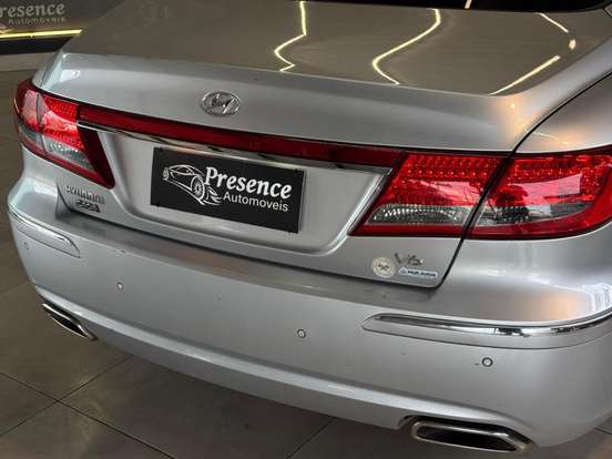 HYUNDAI-AZERA-3.3 MPFI GLS SEDAN V6 24V GASOLINA 4P AUTOMÁTICO HYUNDAI-AZERA-2010