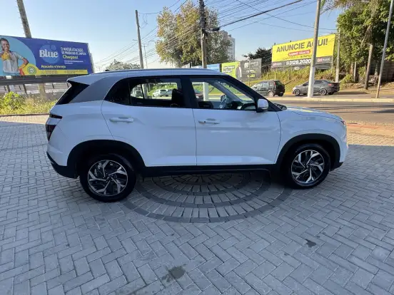 HYUNDAI-CRETA-2023