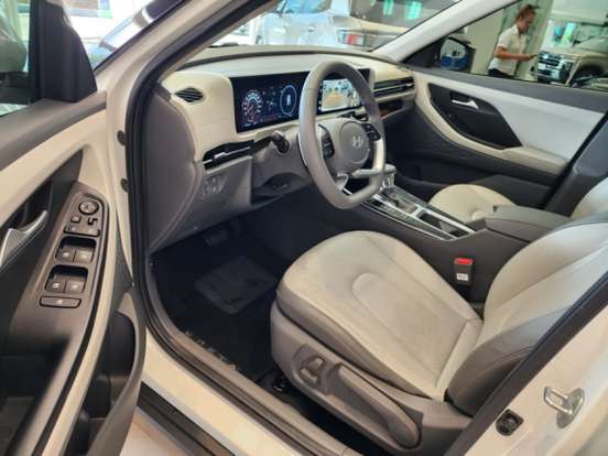 HYUNDAI-CRETA-1.6 TGDI GASOLINA ULTIMATE DCT HYUNDAI-CRETA-2025
