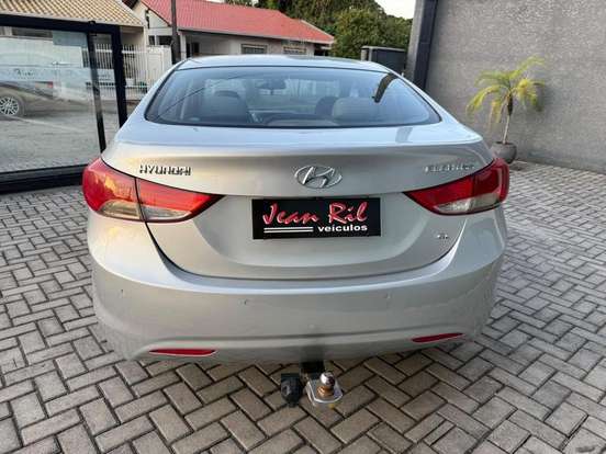 HYUNDAI-ELANTRA-1.8 GLS 16V GASOLINA 4P AUTOMÁTICO HYUNDAI-ELANTRA-2012
