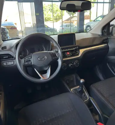 HYUNDAI-HB20-2025