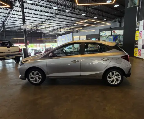 HYUNDAI-HB20-2023