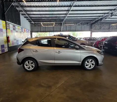 HYUNDAI-HB20-2023