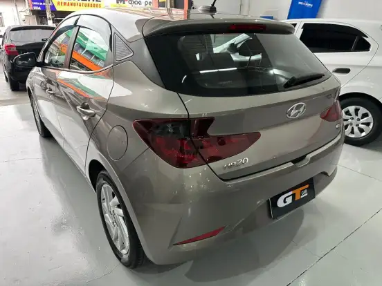 HYUNDAI-HB20-2022