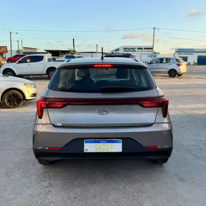 HYUNDAI-HB20-2022
