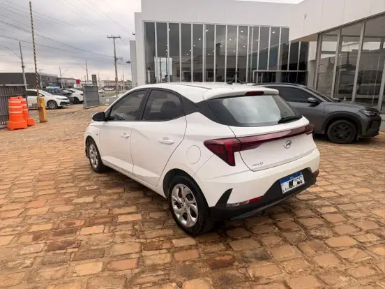 HYUNDAI-HB20-2024