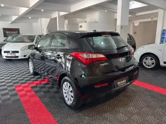 HYUNDAI-HB20-2012