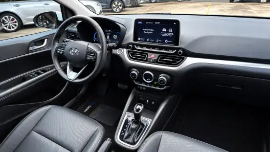 HYUNDAI-HB20-2024