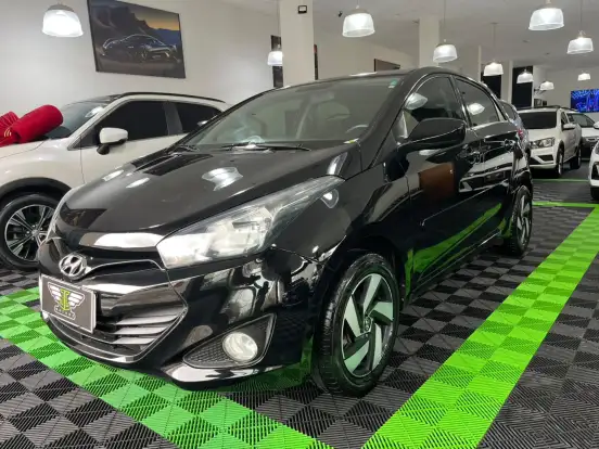 HYUNDAI-HB20-2013