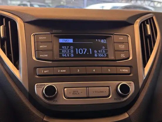 HYUNDAI-HB20-2015